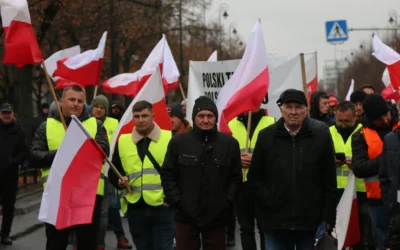 Plantatorzy tytoniu protestowali w Warszawie. Domagają się ochrony krajowych upraw